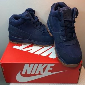 Nike Air Max Goadome boots